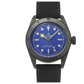 Tudor Black Bay Ceramic 79210CNU Herrenuhr Andere