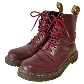 Autre Marque Bottes Dr. Martens 8 Hole Marron Bordeaux