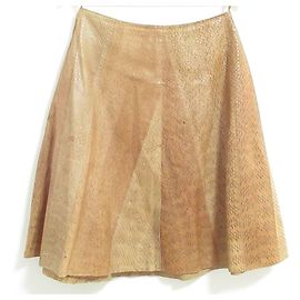 Jupe en cuir de python Miu Miu Beige