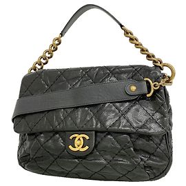 Bolsa de Ombro Chanel Matelassé com Corrente Preto