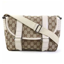 Bolsa de Ombro Gucci em Lona GG e Couro Marrom Cru