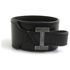 Hermès Pulseira Charm Hermes em couro preto Preto