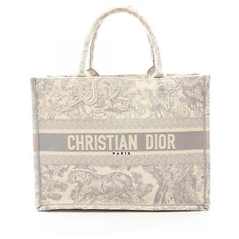 Christian Dior Bolsa Dior Book Tote Medium em Canvas Marrom Cru