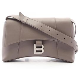 Bolsa de Ombro Balenciaga Downtown XS Marrom