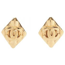 Orecchini a clip Chanel Coco Mark a forma di diamante D'oro