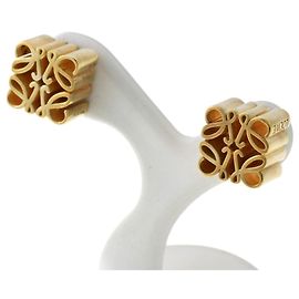 Pendientes de botón Loewe Anagram Dorado