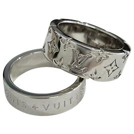 Louis Vuitton Mosaic Band Ring Silvery