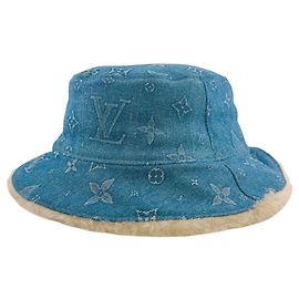 Louis Vuitton Bonnet Shearling Monogram Constellation Bucket Hat Bleu