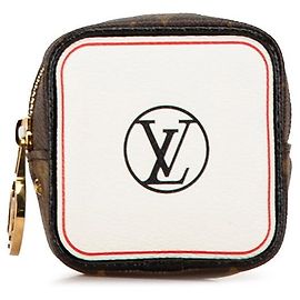 Louis Vuitton Portemonnaie Cube Pouch M80231 Brown