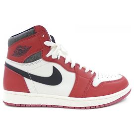 Autre Marque Baskets Nike Jordan Rouge Autre