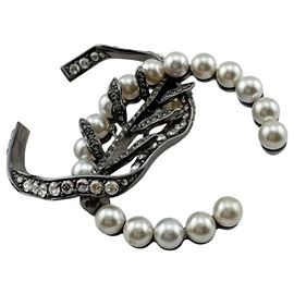 Pendientes de clip Chanel Silver Leaf Plata