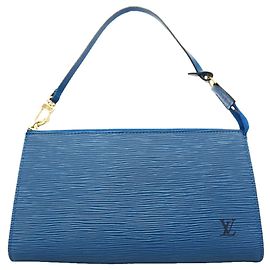 Louis Vuitton Epi Pochette Accessoires Pouch Blu