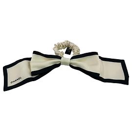 Coletero con cinta Camélia Chanel Negro Crudo