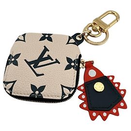Louis Vuitton Monogram Canvas Keyring Beige