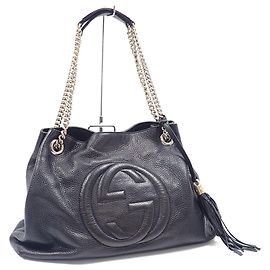 Bolsa de Ombro Gucci Soho Interlocking G Chain Preto