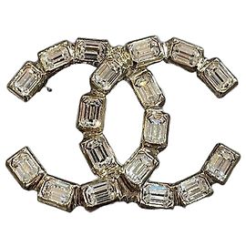 Broche Chanel CC Doré
