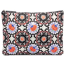 Chanel White Paris Dubai Medium Quilted Printed Canvas O Case Clutch Branco