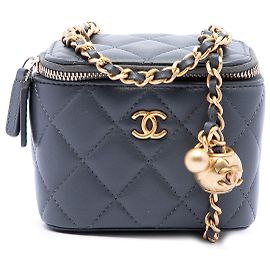 Chanel Mini Vanity Case Trendy CC in pelle d'agnello matelassé grigio Marrone Grigio antracite