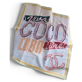Bufanda Chanel Viva Coco Cuba Libre Rosa Blanco Multicolor