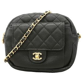Chanel Matelassé Chain Shoulder Bag Black