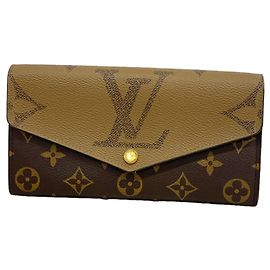 Louis Vuitton Monogram Giant Reverse Portefeuille Sarah Long Wallet Castaño