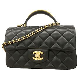 Chanel Matelassé Schultertasche mit Kette Schwarz