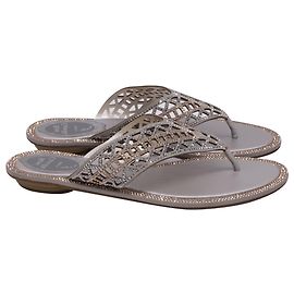 Rene Caovilla Crystal-embellished Flat Thong Sandals in Silver Sequin Silvery Metallic