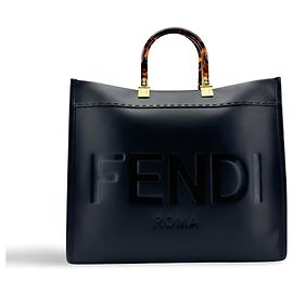 Fendi Sunshine Shopper em couro Medium Preto