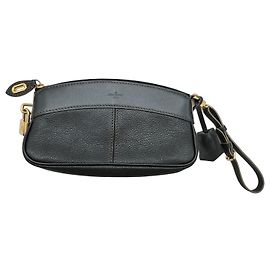 Bolsa Louis Vuitton Suhali Lockit Preto