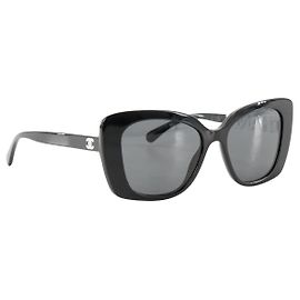 CHANEL - Óculos de sol Chanel em acetato preto e branco adornados com strass Preto