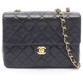 Bolso de hombro Chanel Mini Matelassé 20 Negro