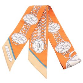 Hermès Lenço de seda Hermes Twilly Lift Profile Marrom Multicor Laranja