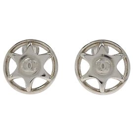 Chanel Vintage Cut-out CC Clip-On Metal Argento
