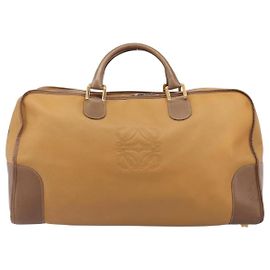 Loewe Amazona Leather 50 Beige