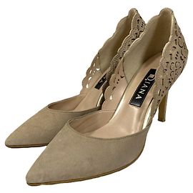 Autre Marque DIANA Cutwork Suede Pumps Beige