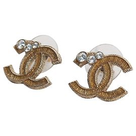 Chanel Gold Coco Mark 10A earrings Golden
