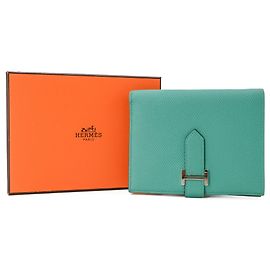 Hermès Hermes Bearn Compact Bi-fold Wallet Green