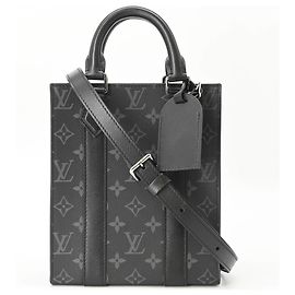 Sac à épaule Louis Vuitton Monogram Canvas Noir