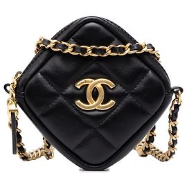 Pochette Chanel Black CC Quilted Lambskin Diamond avec chaîne Noir