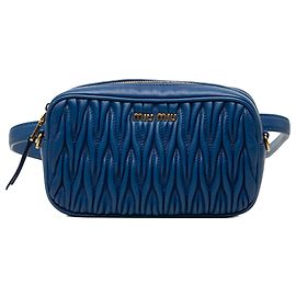 Bolso cinturón Miu Miu de napa acolchada azul Azul