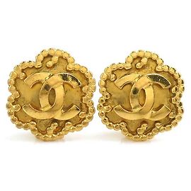 Brincos de clip Chanel Coco Mark Dourado