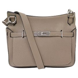 Hermès HERMES JYPSIERE 28 HANDBAG IN TAUPE CLEMENCE LEATHER SHOULDER BAG Taupe