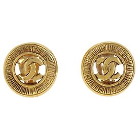 Brincos de pressão Chanel CC em metal Dourado