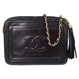 Chanel Vintage CC Tassel Camera Lambskin Small Preto
