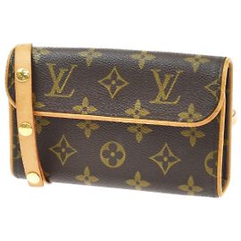Louis Vuitton Florentine Waist Monogram Canvas Medium Marron