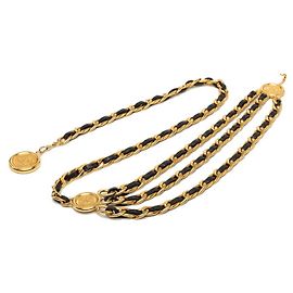 Cintura Chanel Coco Mark a tripla catena Nero D'oro