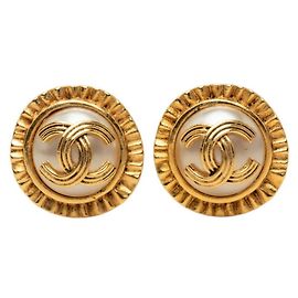 Boucles d'oreilles clips vintage Chanel Coco Mark Doré