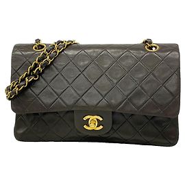 Chanel Matelassé Schultertasche Schwarz