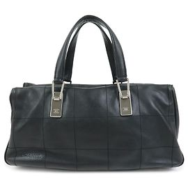 Chanel Boston de Couro Matelassê CC Quadrado XL Preto
