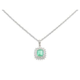 Autre Marque Collier en platine avec émeraudes et diamants Vert